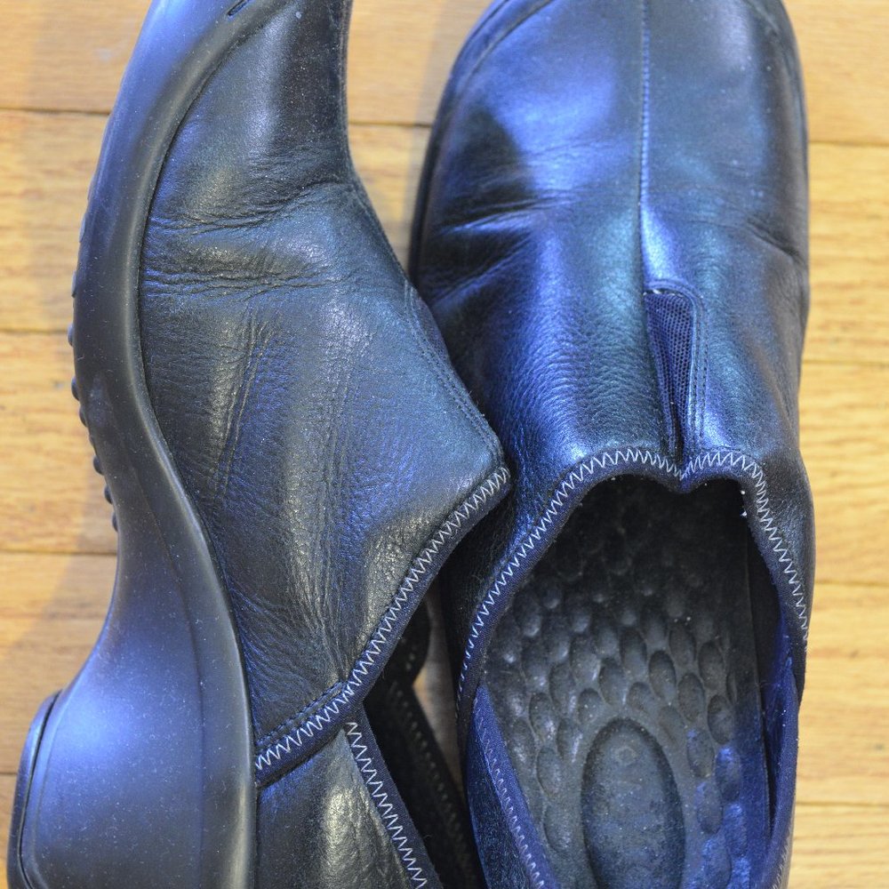 Dansko, Julia Nubuck, Walnut, size 42 (US 11)